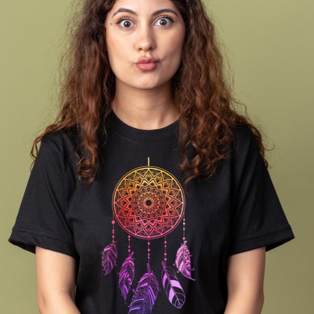 rosa und lila Traumfänger boho T-Shirt (Von Creator hochgeladen)