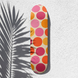 Rosa und orangefarbener Retro-Inspirierter Polka-D Skateboard