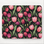 Rosa und Rote Flora Tulip Mousepad<br><div class="desc">Dieses Mousepad besticht durch lebhafte Blume in Rosa und Rot, die sich vor dem dunklen Kontrasthintergrund und den üppig grünen Blätter abheben. Dieses gewagte Blumenmuster strahlt Eleganz und Raffinesse aus und ist perfekt für jeden, der ein lebendiges, aber raffiniertes Design Liebe. Der schwarze Hintergrund bildet einen starken Kontrast zu den...</div>