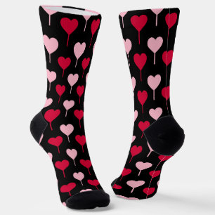 Rosa und rote Herzen Muster schwarze Socken