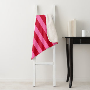Rosa und rote Pfefferminzstreifen Sherpadecke