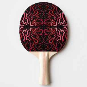 Rosa und rote Punkte und Schlängelchen-Muster auf Tischtennis Schläger