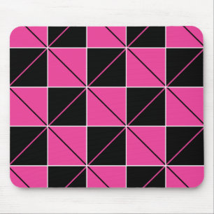 Rosa und schwarze Checkerboard-Raute Mousepad