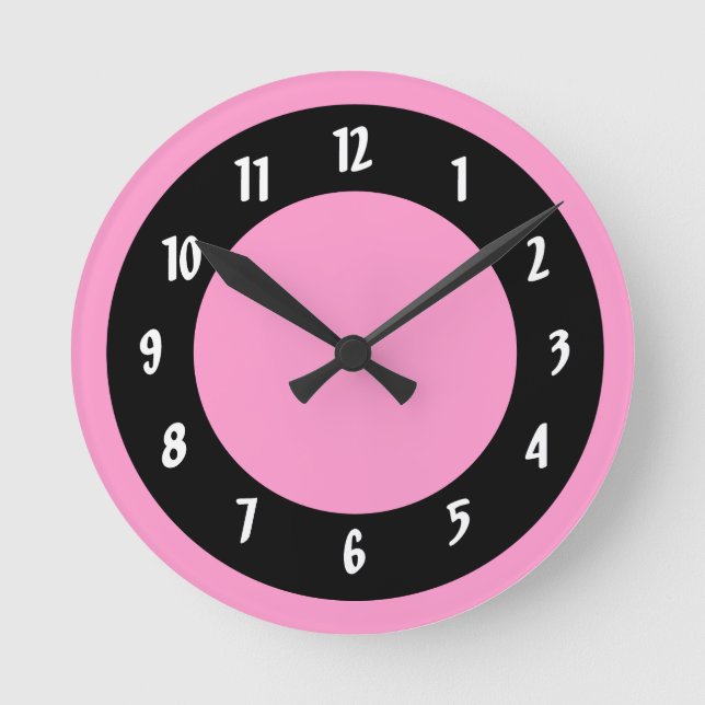 Rosa und schwarze Kreise Runde Wanduhr (Vorderseite)