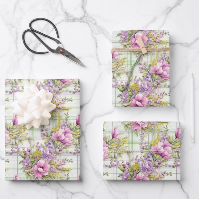 Rosa und violette Blumen auf Karierten Geschenkpapier Set (Vorderseite)