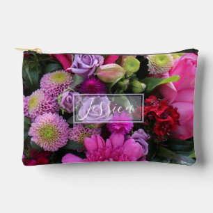 Rosa und violette Blumen personalisiert Zubehörtasche