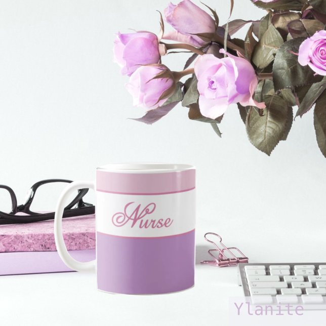 Rosa und violette Krankenschwester Kaffeetasse (Von Creator hochgeladen)