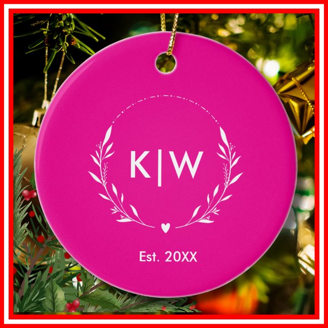 Rosa und Weiß | Monogram für moderne Initials Keramik Ornament (Pink and White | Modern Initials Monogram Ceramic Ornament)