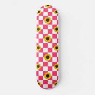 Rosa- und Weißblütendruck Skateboard
