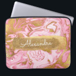 Rosa und weißer Marmor mit Goldfolie und Glitzer Laptopschutzhülle<br><div class="desc">Rosa und weiße Marmor mit goldenem Foil und Glitzer Elegant Monogram Name Case. Dieser Fall kann auf Ihren Vornamen angepasst werden.</div>