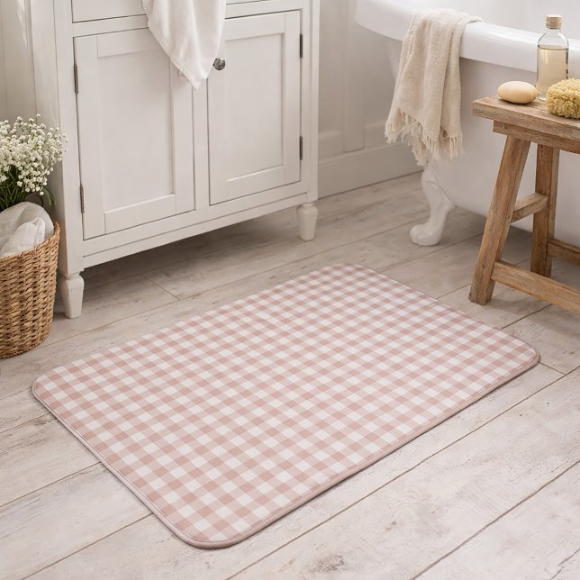 Rosa und weißes Gingham-Karo-Muster Badematte (A pink and white gingham plaid bath mat.)