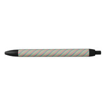 Rosa und zwei Farbtöne mit hellgrünen Streifen