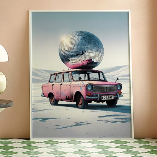 Rosa Vintage-Auto mit Disco-Kugel Kunstprint Poster (Von Creator hochgeladen)