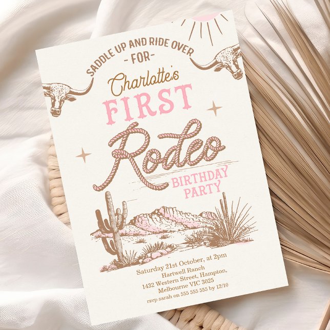 Rosa Vintage Wüste Erste Rodeo 1. Geburtstag Einladung (Vintage Pink Girls First Rodeo Birthday Invitation, Pink Cowgirl Wild West, Western 1st Birthday Cow)
