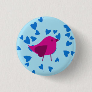 Rosa Vogel mit blauen Herzen Button