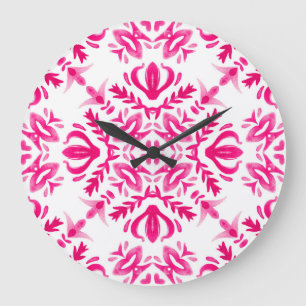 Rosa Wasserfarbe: geometrisches Fliesendesign. Große Wanduhr