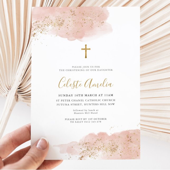 Rosa Wasserfarbe Gold Cross Girls Taufe Einladung (Girl's Pink and Gold Baptism Invitation with gold cross.)