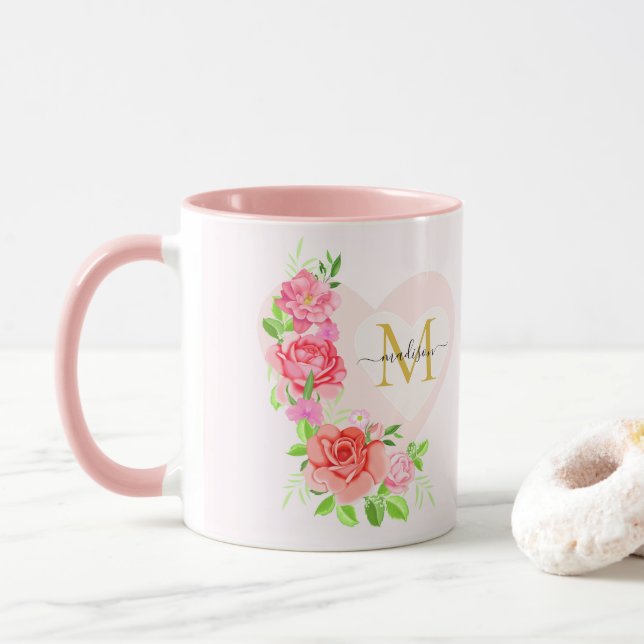 Rosa Wasserfarbe-Rose Florales Monogramm Initiale Tasse (Mit Donut)