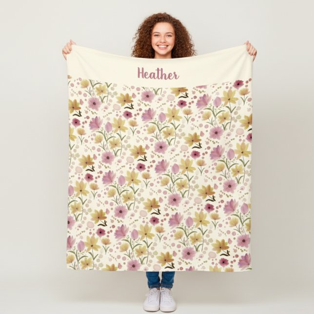 Rosa Wasserfarbe-Wildblumen-Monogramm-Name Fleecedecke (Von Creator hochgeladen)