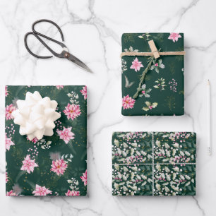 Rosa Weihnachtssterne auf dunklem Grün Geschenkpapier Set