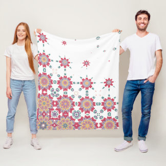 Rosa, weiß und Lila Aquarellfarben Blumendesign Fleecedecke