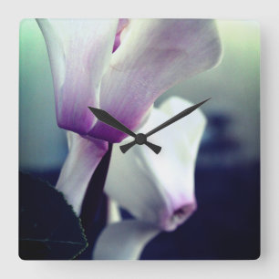 Rosa Weiße Blumen Foto Quadratische Wanduhr