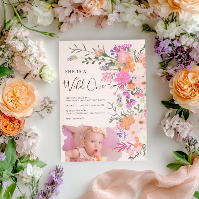 Rosa Wildblumen Wild ein Foto Erster Geburtstag Einladung (Pink Wildflowers Wild One Photo First Birthday Invitation)