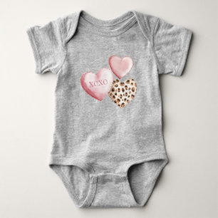 Rosa XOXO Leopard Druckerhitze Baby Strampler
