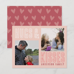 Rosafarbenes Umarmen & Küssen 2 Familienfoto Valen Feiertagskarte
