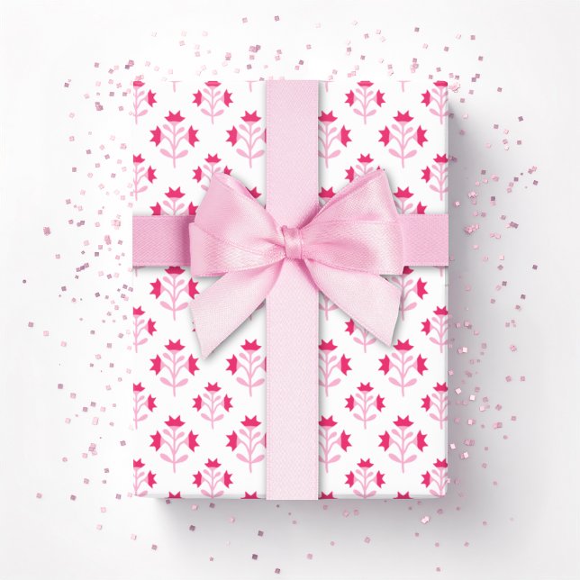 Röschenzweig in Rosa Geschenkpapier (Von Creator hochgeladen)