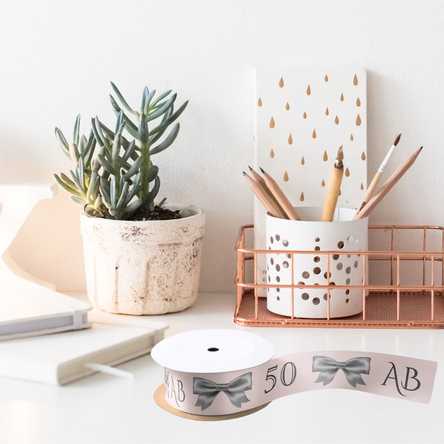 Rose Birthday Goldbrust Silberbogen mit Monogramm Satinband (Von Creator hochgeladen)