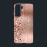 Rose Glitterie Foil Girly Signature Samsung Galaxy Hülle<br><div class="desc">Girly Imitate funkelnd Rose Gold Glitzer Highlights auf der links Kante, über ein Imitat rot und Rose Gold ombre brushed Metal-Folie. Die moderne, mädchenhafte Unterschrift besticht durch einen eleganten Schriftart aus weißer Kalligraphie mit dekorativen Schwänzen in vertikaler Form. Passen Sie die Stile des Schriftartes an oder verschieben Sie die glitzernden...</div>