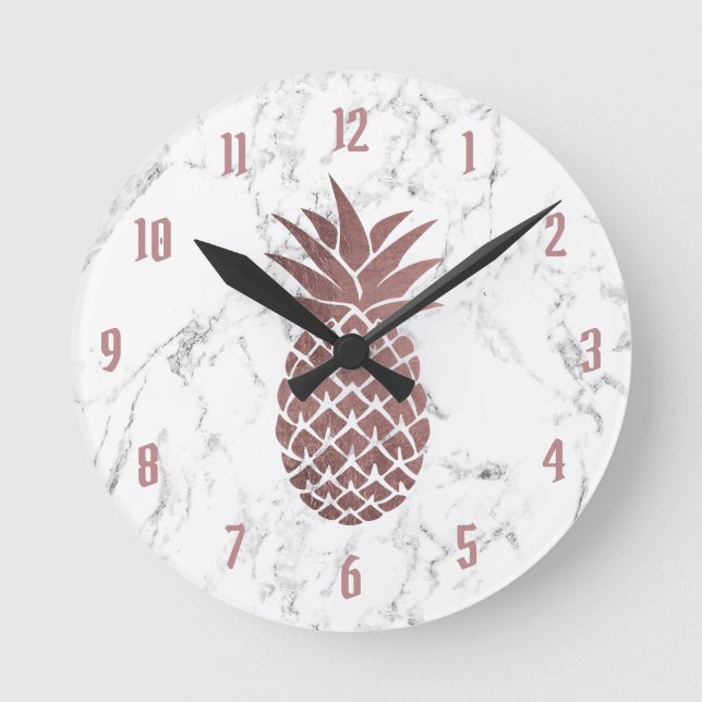 Rose Gold Ananas Logo Modernes Weißes Marmor Runde Wanduhr (Vorderseite)