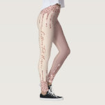 Rose Gold Blush Glitzer Sparkeln Tropfen Benutzerd Leggings<br><div class="desc">Rose Gold Blush Glitzer Sparkle Tropfen Custom Text Pink Girly Modern - Fügen Sie Ihren einzigartigen Text / Name oder entfernen Text - Make Your Special Gift - Neu formatieren und verschieben oder entfernen und fügen Sie Text / Elemente mit Anpassungstool. Design von MIGNED. Bitte schauen Sie sich meine anderen...</div>