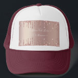 Rose Gold Blush Glitzer Sparkeln Tropfen Benutzerd Truckerkappe<br><div class="desc">Rose Gold Blush Glitzer Sparkle Tropfen Custom Text Pink Modern - Fügen Sie Ihren einzigartigen Text / Name oder entfernen Text - Make Your Special Gift - Neu vergrössern und verschieben oder entfernen und hinzufügen / Elemente mit Anpassungstool. Design von MIGNED. Bitte schauen Sie sich meine anderen Projekte an. Sie...</div>