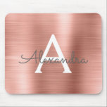 Rose Gold Blush Pink Foil Monogram Name Mousepad<br><div class="desc">Rosa Rosa - Rose Gold Imitate gebürstetes Metall Edelstahl Monogramm Name Monogram Mousepad. Dieses mit Monogramm Mousepad kann auf Ihren Vornamen und Erstnamen angepasst werden und eignet sich perfekt für die Schule oder das Büro und macht ein tolles Weihnachts- oder Geburtstagsgeschenk.</div>