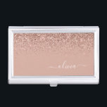 Rose Gold Blush Pink Glitzer Script Monogram Girl Visitenkarten Dose<br><div class="desc">Rose Gold - Schwarz Rosa Sparkle Glitzer Script Monogram Name Business Card Holder. Das macht den perfekten 16 Geburtstag,  Hochzeit,  Brautparty,  Jubiläum,  Babydusche oder Junggeselinnen-Abschied Geschenk für jemanden,  der Lieben glamourösen Luxus und schicke Stile.</div>