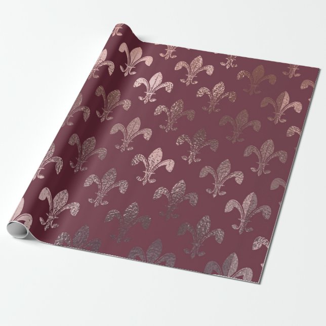 Rose Gold Fleur-de-Lis-Muster auf Burgund Geschenkpapier (Ungerollt)