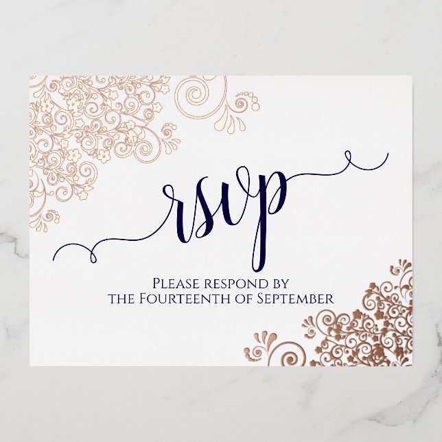 Rose Gold Frills & Navy auf White Wedding RSVP Folie Einladungspostkarte (Vorderseite)