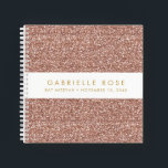 Rose Gold Glitzer Bat Mitzvah Autograph Gästebuch Notizbuch<br><div class="desc">Rose Gold Pink Glitzer (gedrucktes Bild) mit einem weißen Streifen auf dem Cover eines personalisierten Autogrammbuch Stil Gästebuch mit Platz für einen optionalen hebräischen Namen, oder jeden Text, den Sie gewollt. Ein rosa, funkelnd aussehendes Party-Accessoire für eine Bat Mitzvah, Sweet 16, Quinceanera oder Geburtstagsparty, oder ein Skizzenbuch für jeden Rosa...</div>