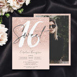 Rose Gold Glitzer ombre Schriftart errötet Foto Sw Einladung<br><div class="desc">Sie suchen die perfekte und coolste Marmor Sweet 16 Geburtstagsfeier? Holen Sie sich diese trendige und coole Rose Gold Glitzer ombre Glitzern rot Rosa mit einem Randskript Foto Sweet 16 laden, fügen Sie Ihr Foto auf der Rückseite mit einem eleganten Signatur-Skript. Kontaktieren Sie mich, wenn Sie den Haupttext anpassen möchten....</div>