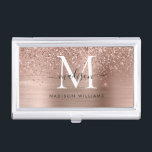 Rose Gold Glitzer Sparkle Bspaletmetall Monogramm Visitenkarten Dose<br><div class="desc">Elegante moderne Rose Gold Glitzer Sparkle Brushed Metal Monogram Script Business Card Fall</div>