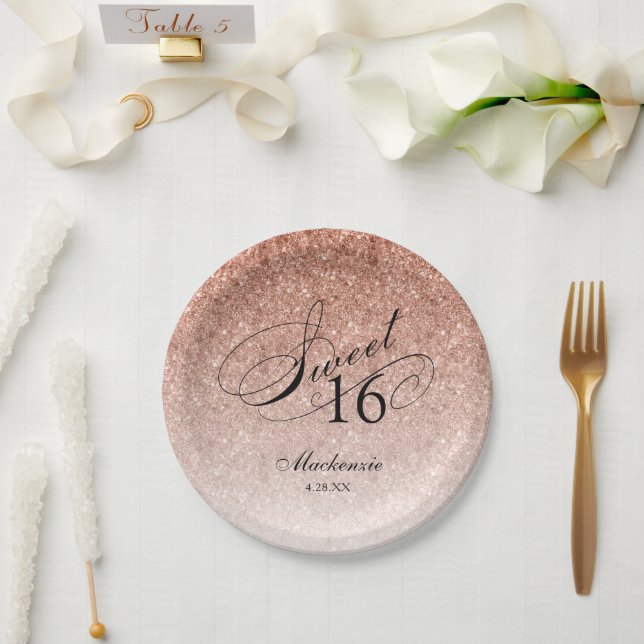 Rose Gold Glitzer Sweet 16 Personalisiert Pappteller (Hochzeit)