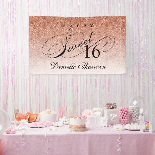 Rose Gold Glitzer Sweet 16 Personalisiertes Party Banner (Party)