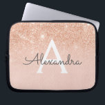Rose Gold-Glitzer und Sparkle-Monogramm Laptopschutzhülle<br><div class="desc">Glam Rose Gold Ombre Imitate Glitzer und sparkle Moderne und elegante Monogram Case. Dieser Fall kann so angepasst werden,  dass er Ihren Anfangs- und Vornamen enthält.</div>