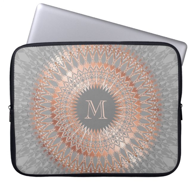 Rose Gold Gray Mandala Monogram Laptopschutzhülle (Vorderseite)