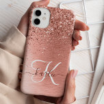 Rose Gold Hübsch Girl Silver Glitzer Funkelnd Fall Case-Mate iPhone Hülle<br><div class="desc">Dieses schicke und schicke Handy-Gehäuse mit hübscher Rose,  vergoldetem Imitat Glitzer auf einer Rose mit goldgelb gebürstetem metallischem Hintergrund ist einfach zu personalisieren.</div>