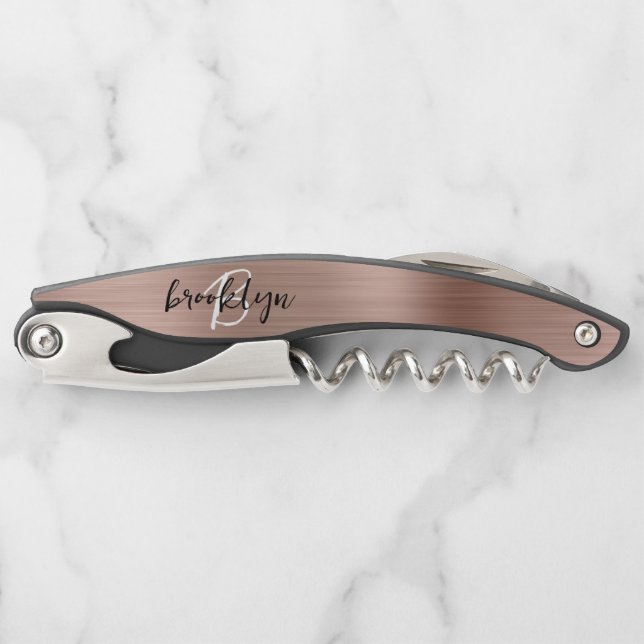 Rose Gold Imitats Pinselmetall Monogram Script Kellnermesser (Vorderseite)