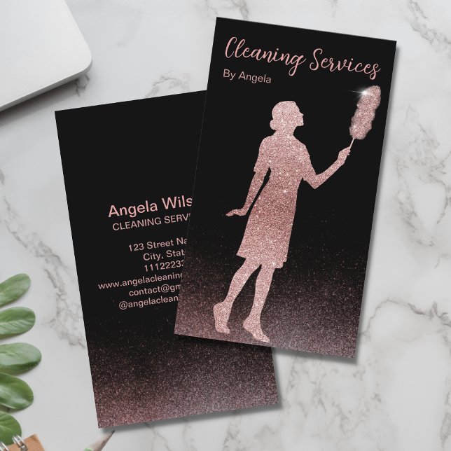 Rose Gold Maid Clearing Services Vertikaler Glitze Visitenkarte (Von Creator hochgeladen)