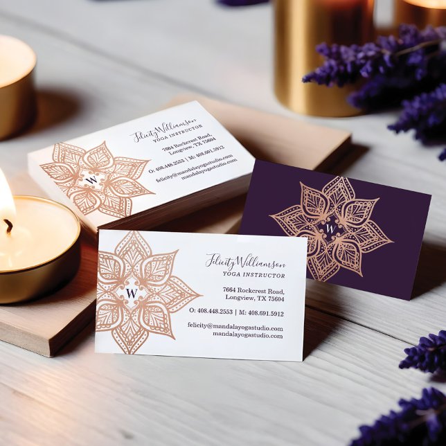 Rose Gold Mandala & Dark Lila Plum Monogram Visitenkarte (Rose Gold Mandala & Dark Purple Plum Monogram Business Card)